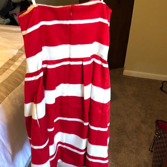 💥WORN ONCE! Vineyard Vines dress💥 - Picture 5 of 5